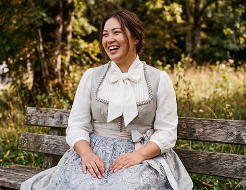 Welches Dirndl und welche Dirndlbluse für Ihre Oberweite?